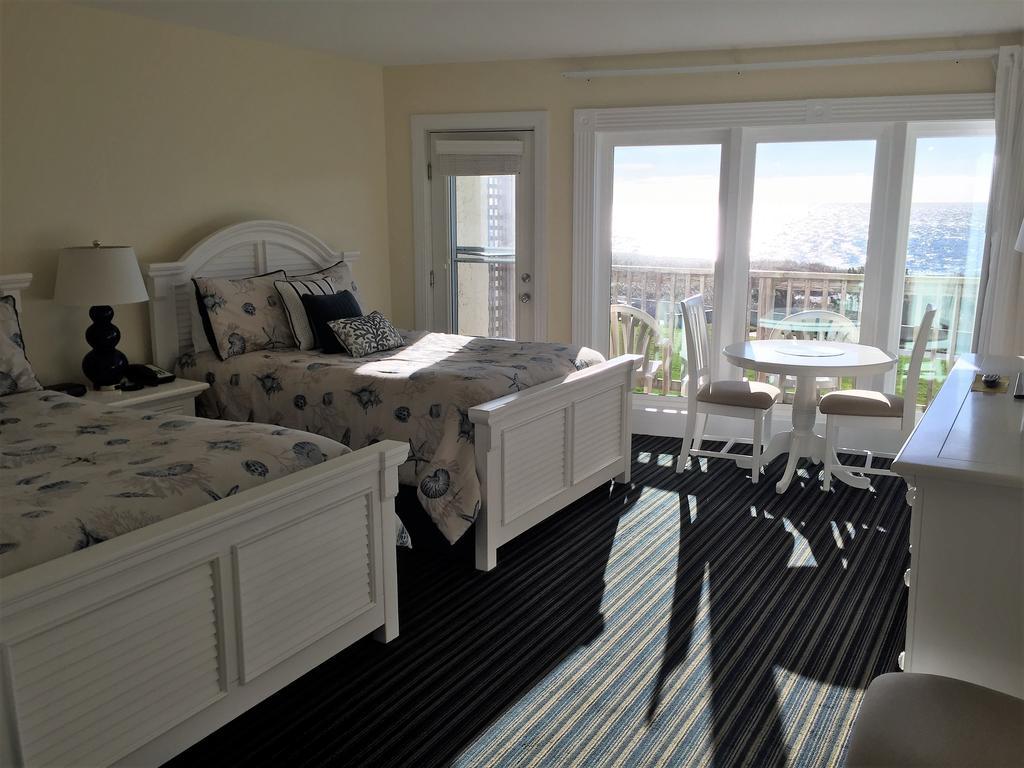 Surf & Sand Beach Motel Саут-Ярмут Экстерьер фото